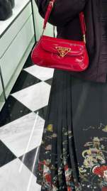 Picture of Prada Handbags _SKUfw185064536fw